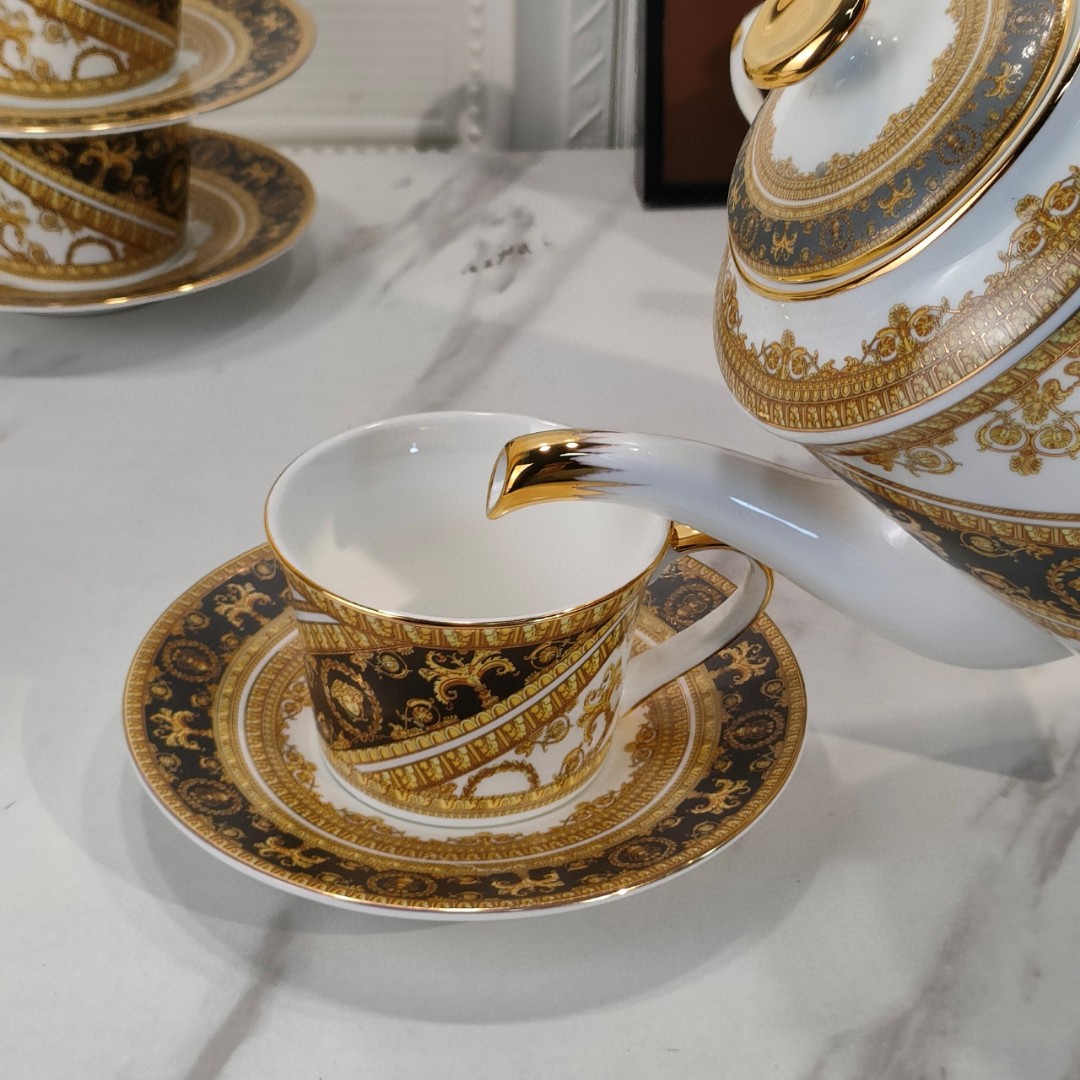 Versace Baroque Rhapsody Teapot