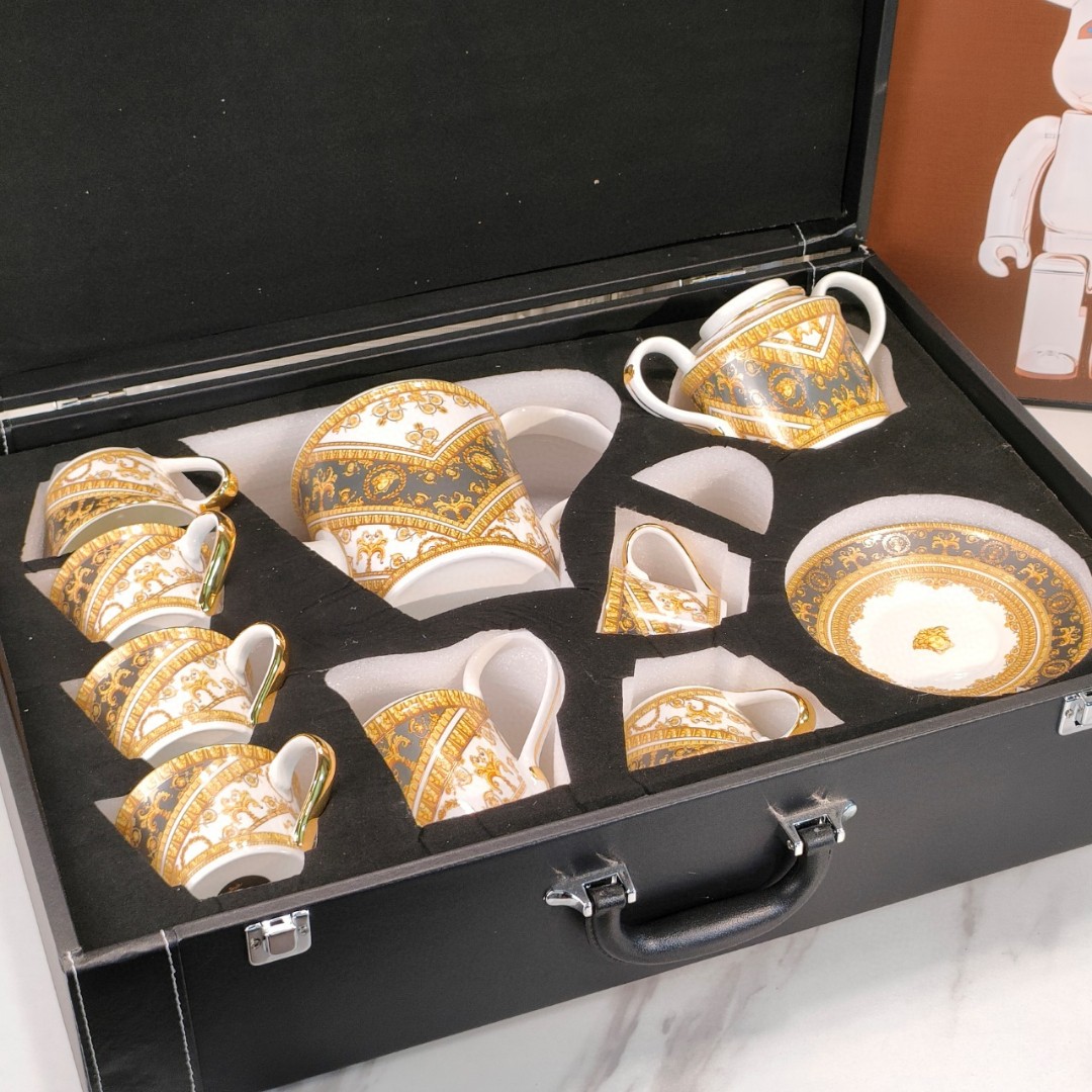 Versace Baroque Rhapsody Teapot