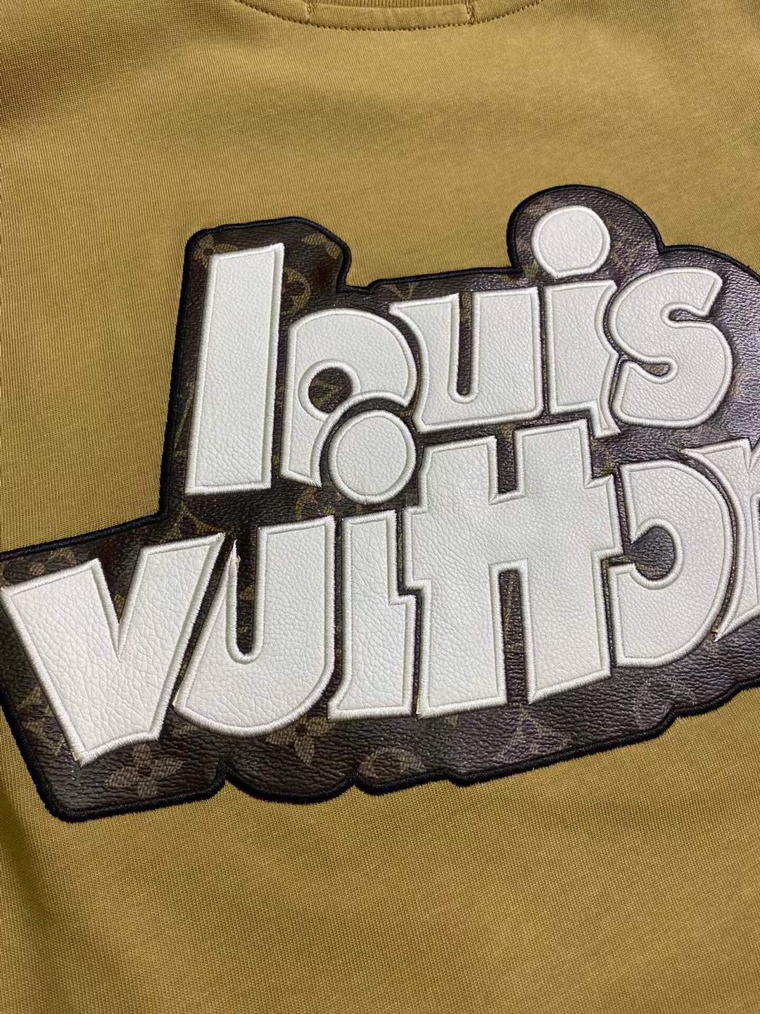 LV men's T-shirt
