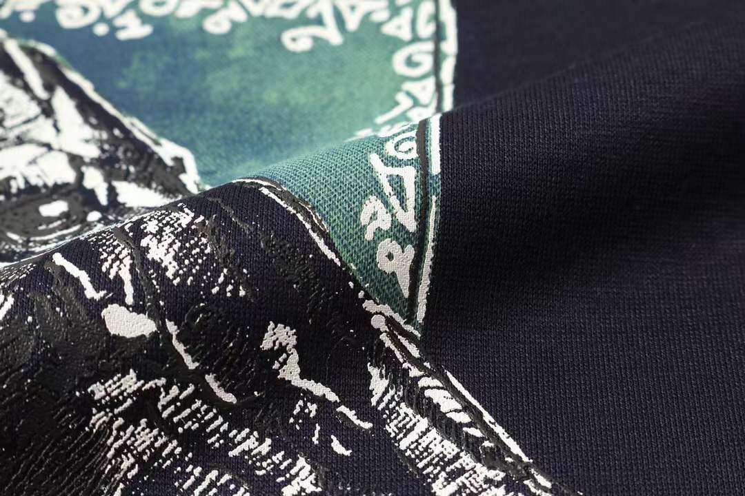Hermès "Paris" cotton navy blue t-shirt featuring a detailed metallic-style horse graphic print.