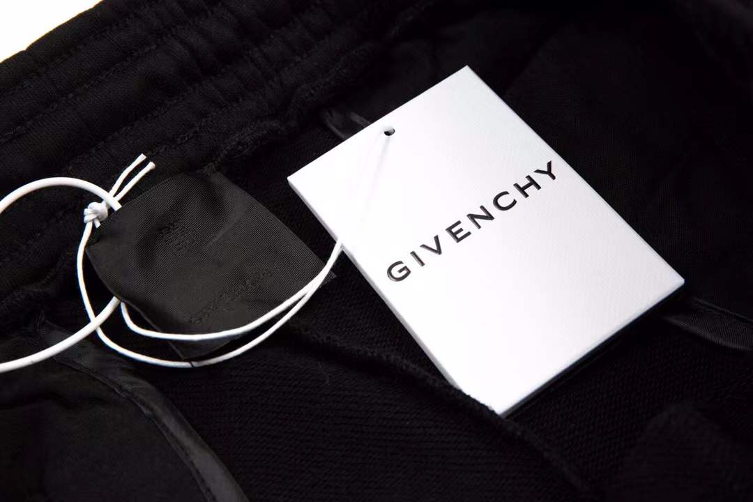 Givenchy Boxy Fit embroidered shorts in black
