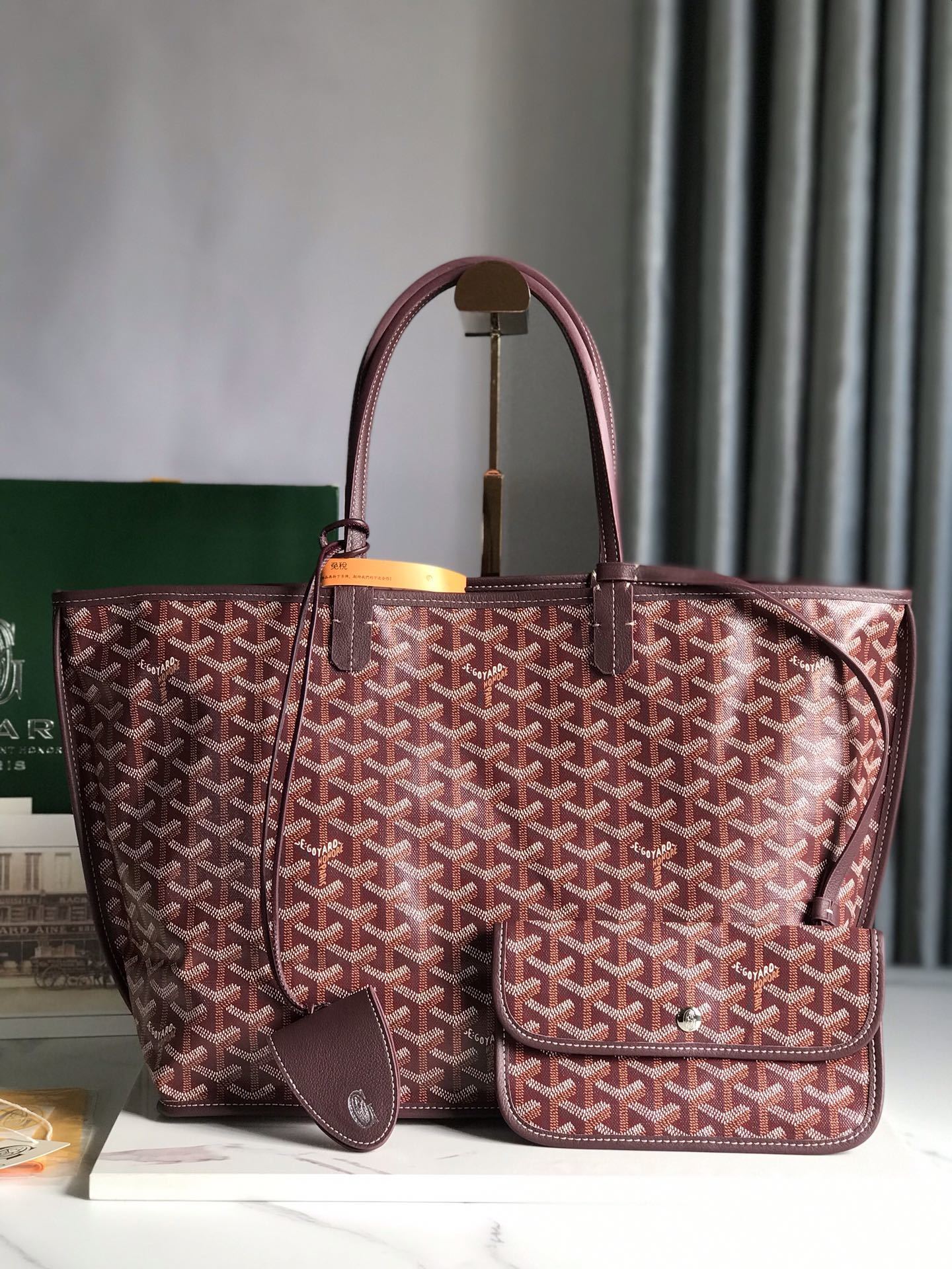 Goyard Saint Louis Tote PM in burgundy
