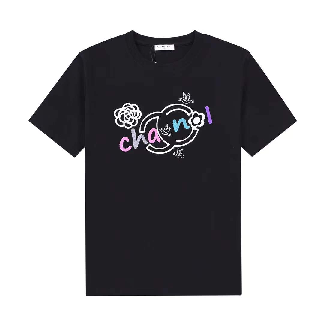Chanel branded t-shirt