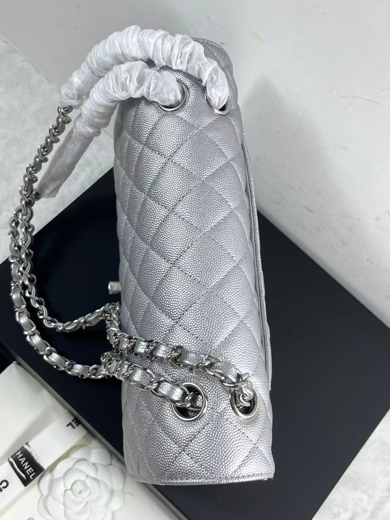 Chanel metallic silver quilted leather flap bag 25cm