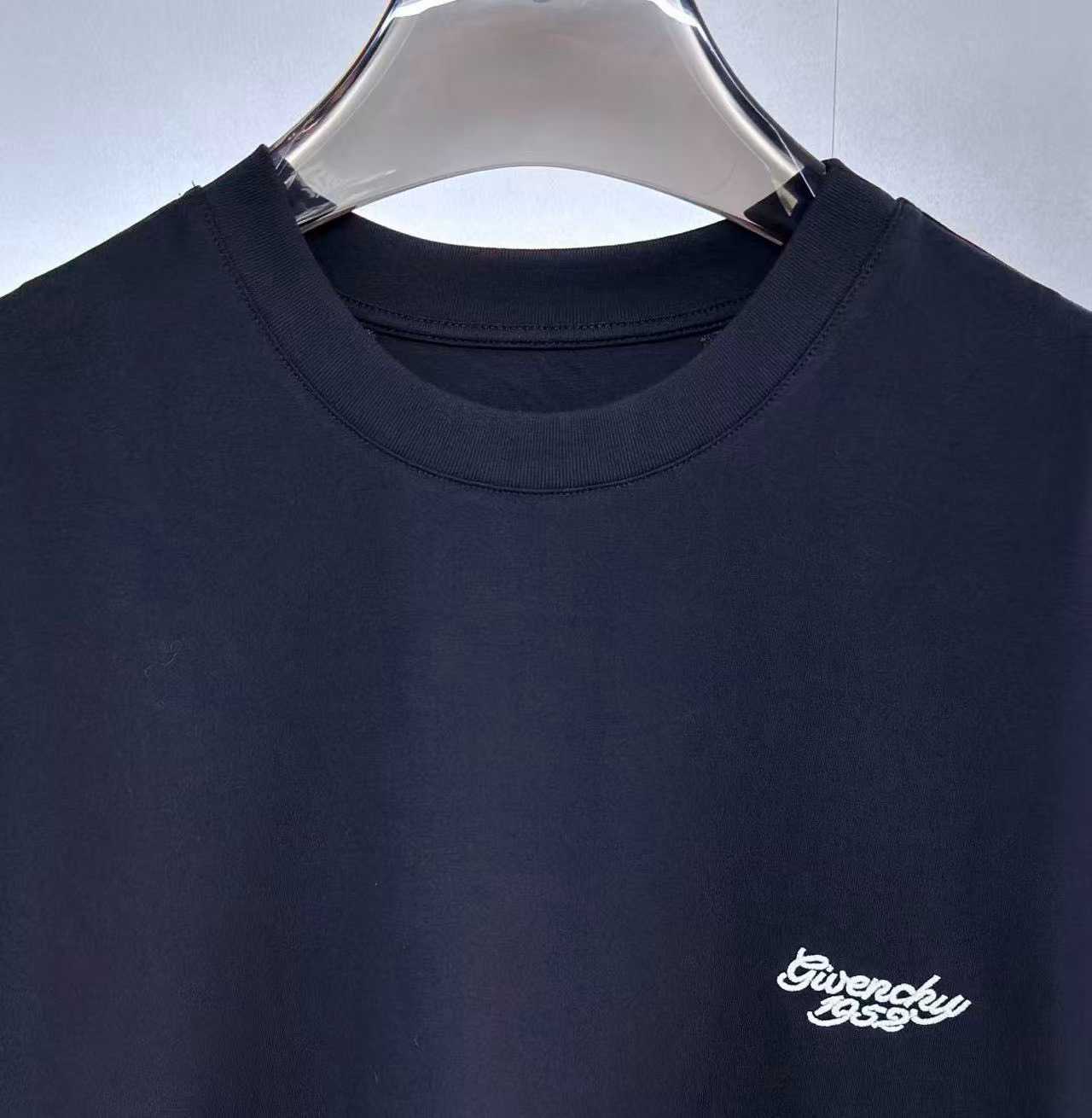 givenchy black cotton t-shirt with a white printed logo