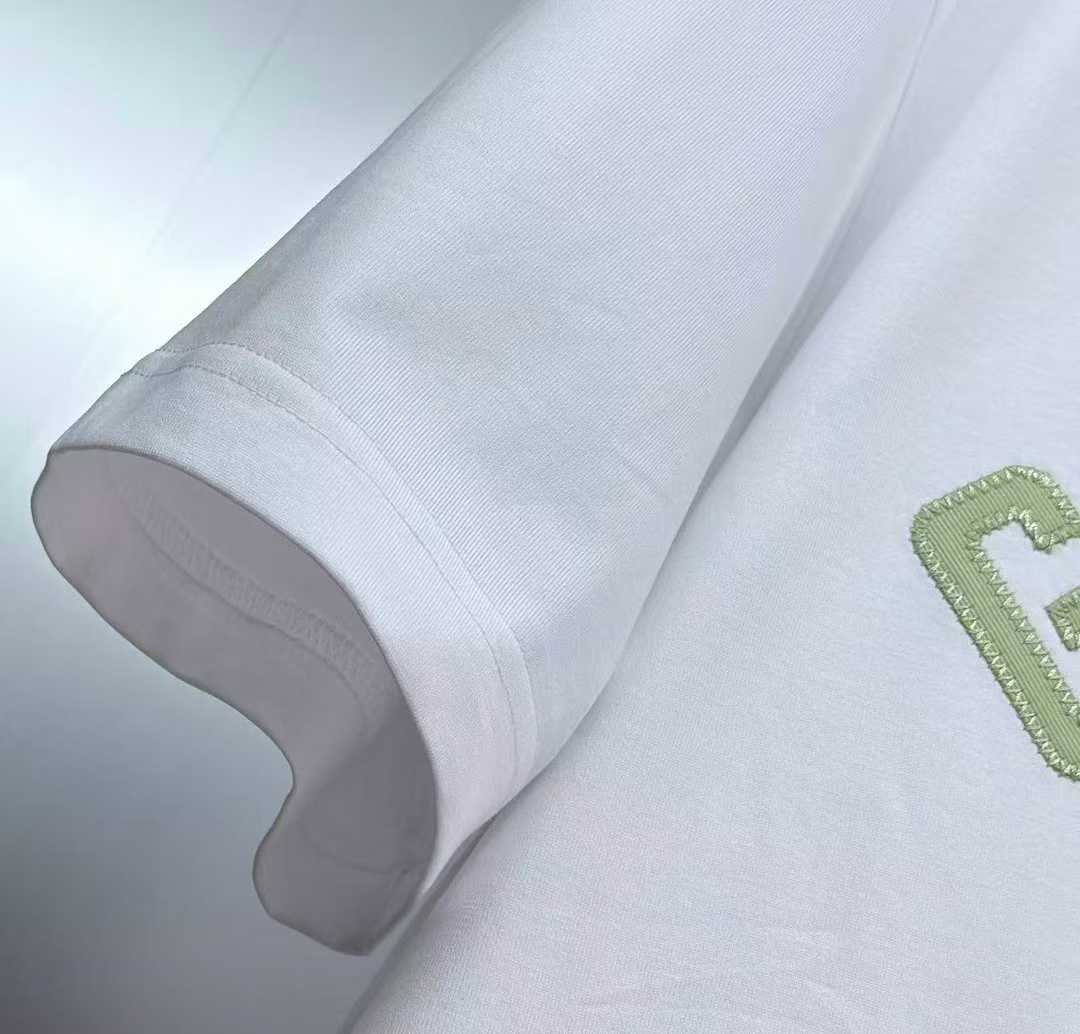 Givenchy Paris T-shirt features green embroidery