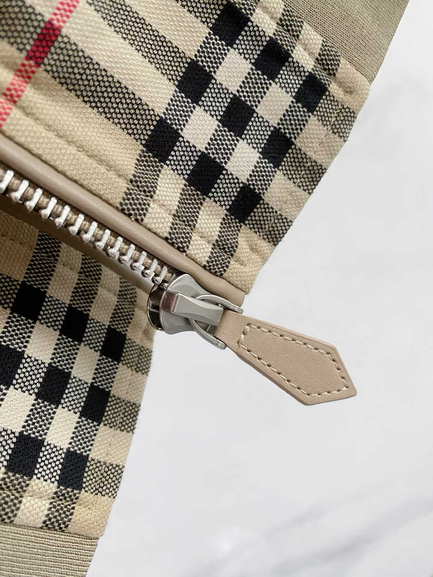 Burberry beige checked cotton Harrington jacket