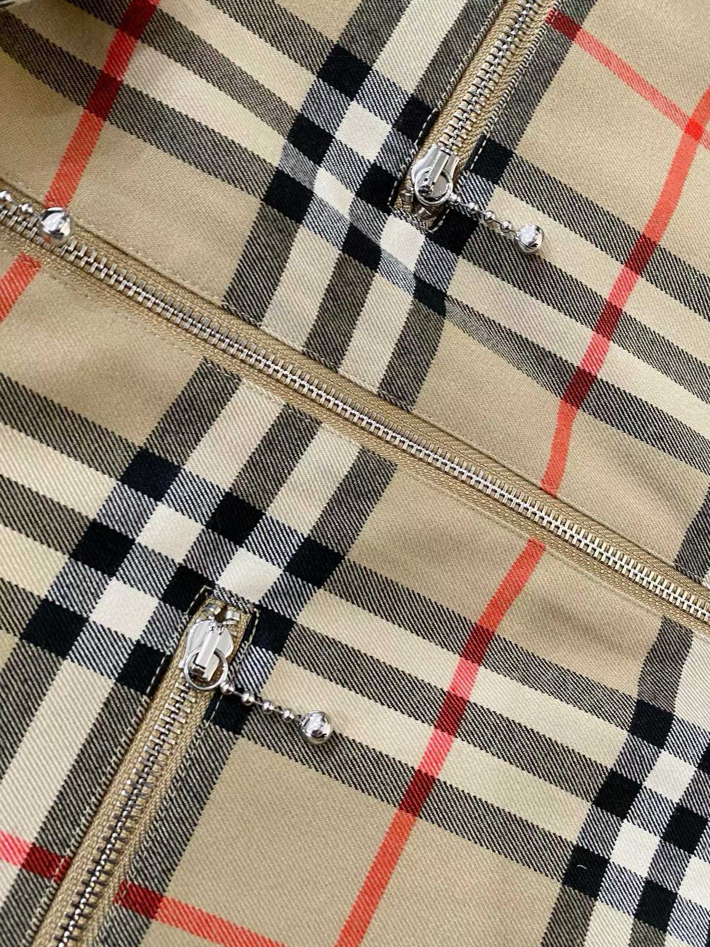 Burberry Vintage Check zip-up jacket