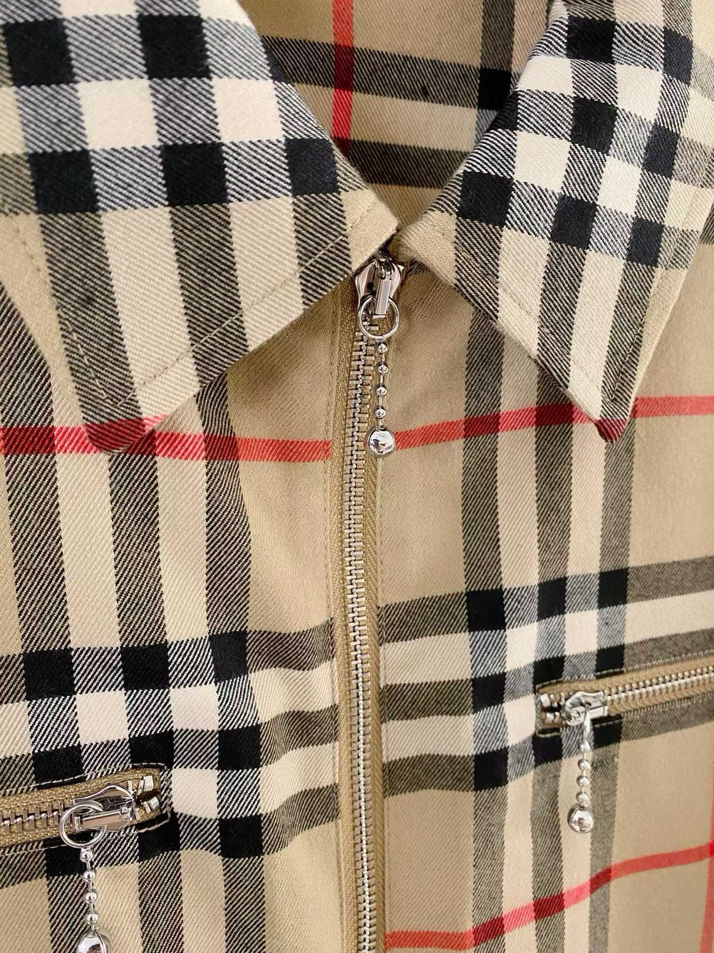 Burberry Vintage Check zip-up jacket