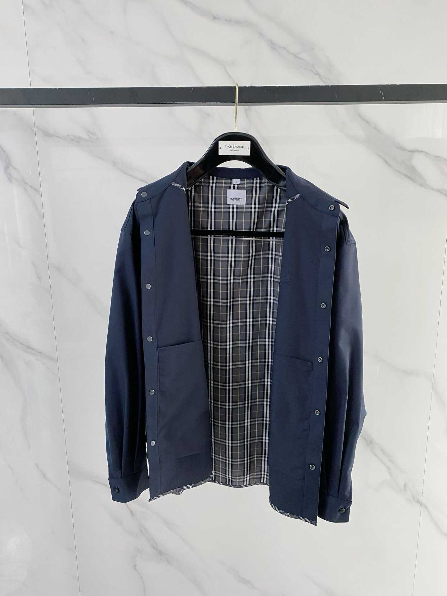 burberry blue poplin or cotton shirt