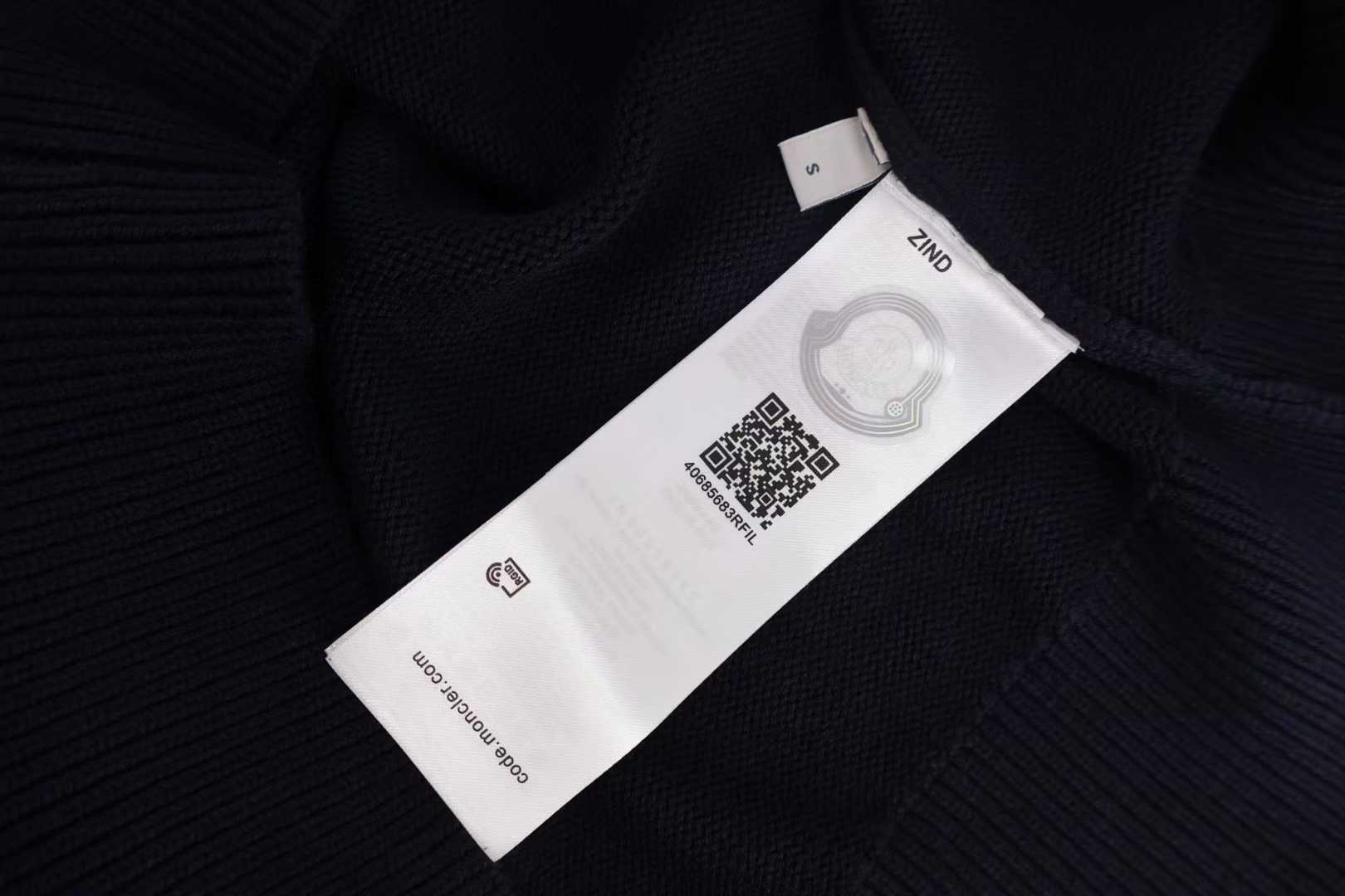 Moncler crewneck sweatshirt