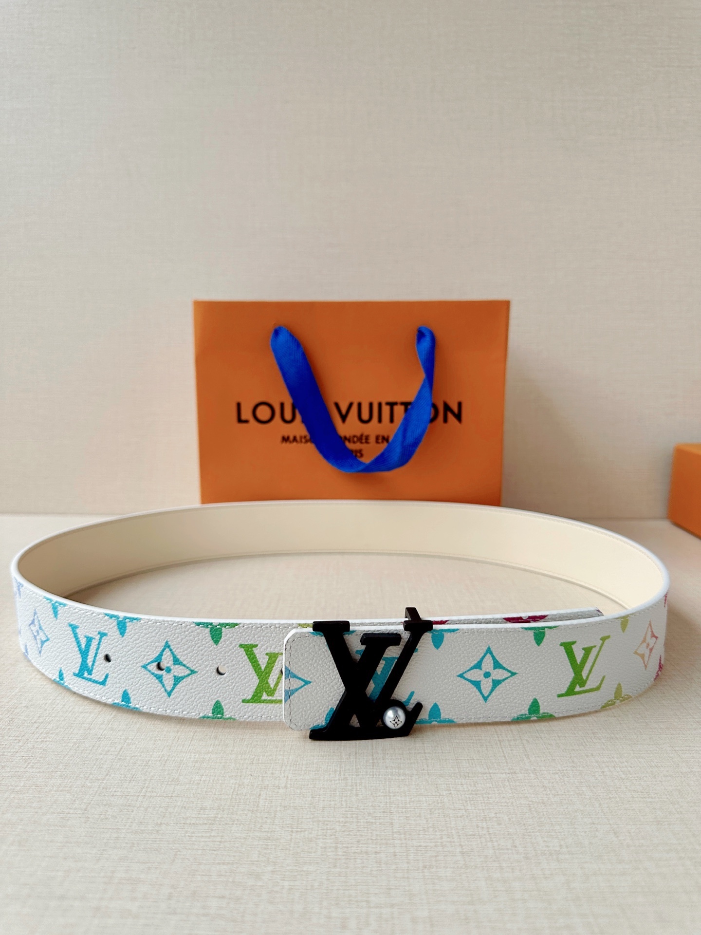 LV Pont Neuf Taurillon Monogram 35mm belt