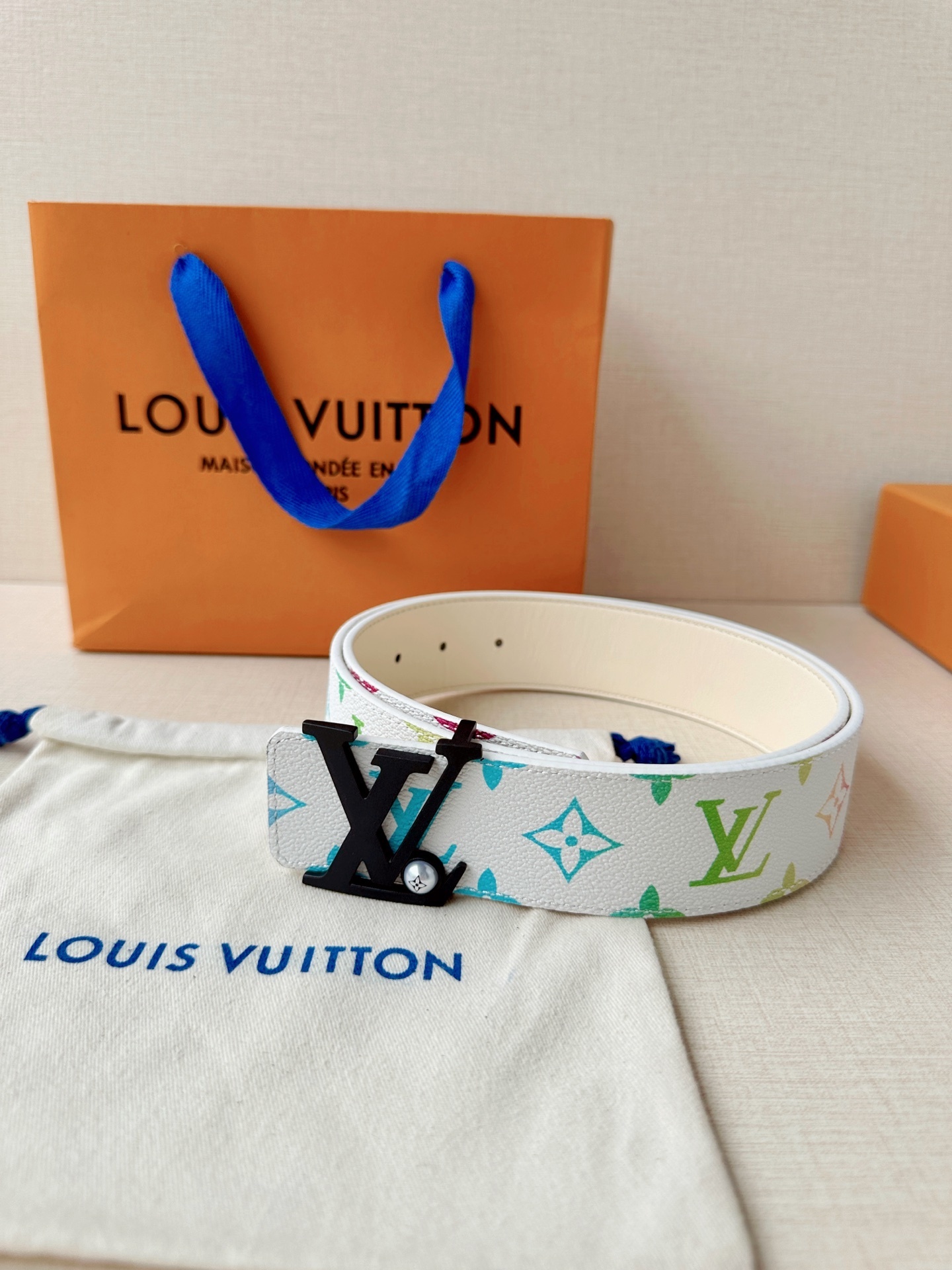 LV Pont Neuf Taurillon Monogram 35mm belt