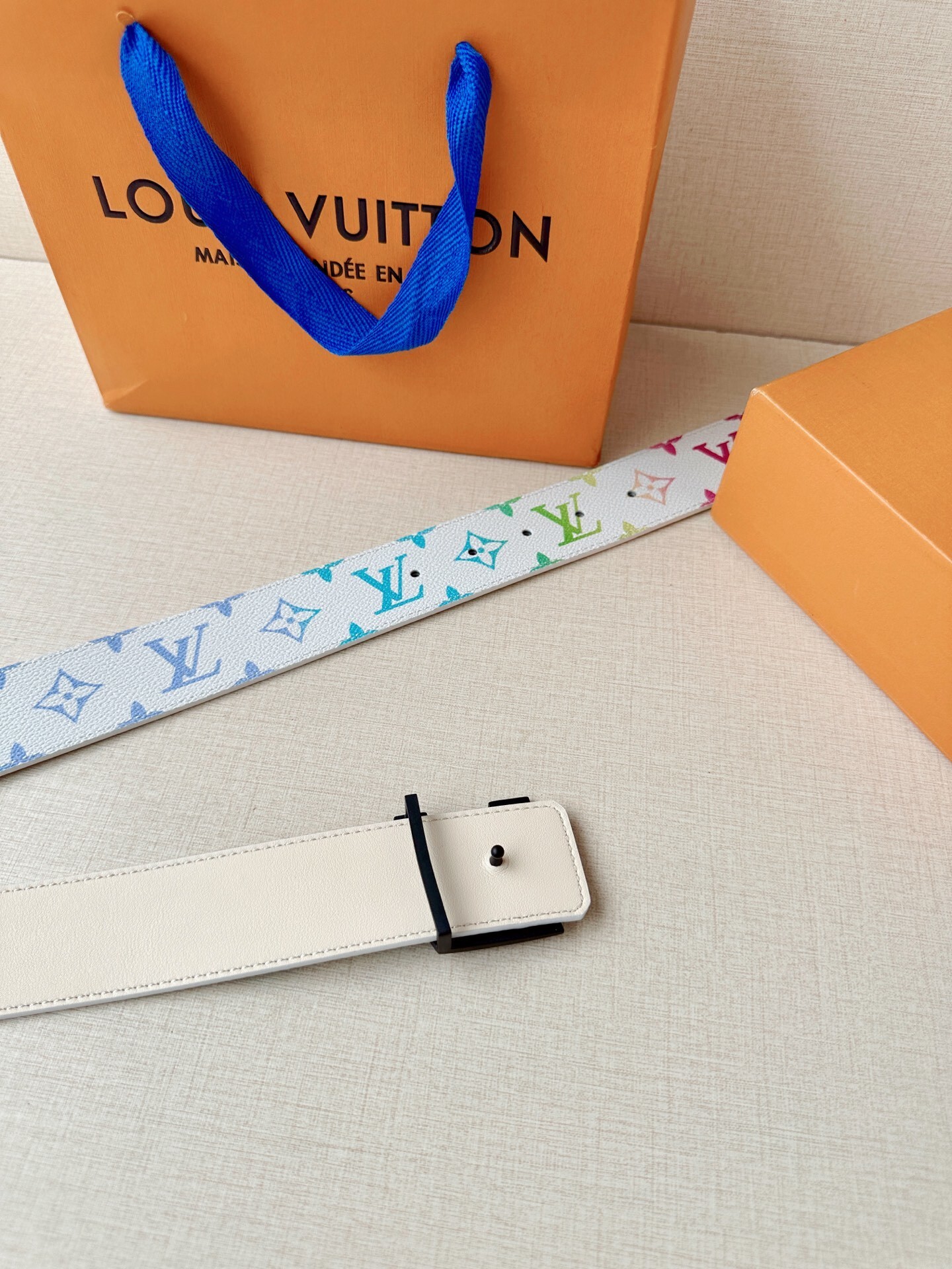 LV Pont Neuf Taurillon Monogram 35mm belt