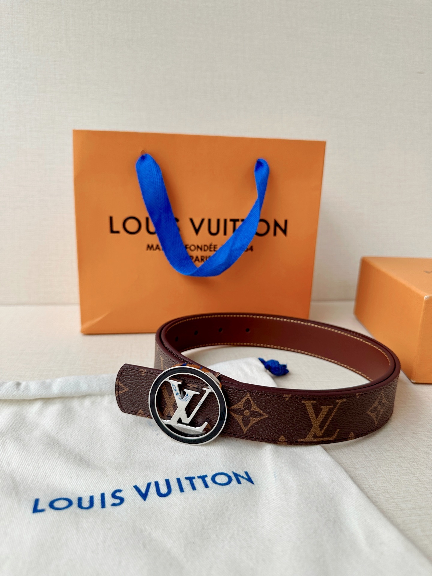 LV Belt brown