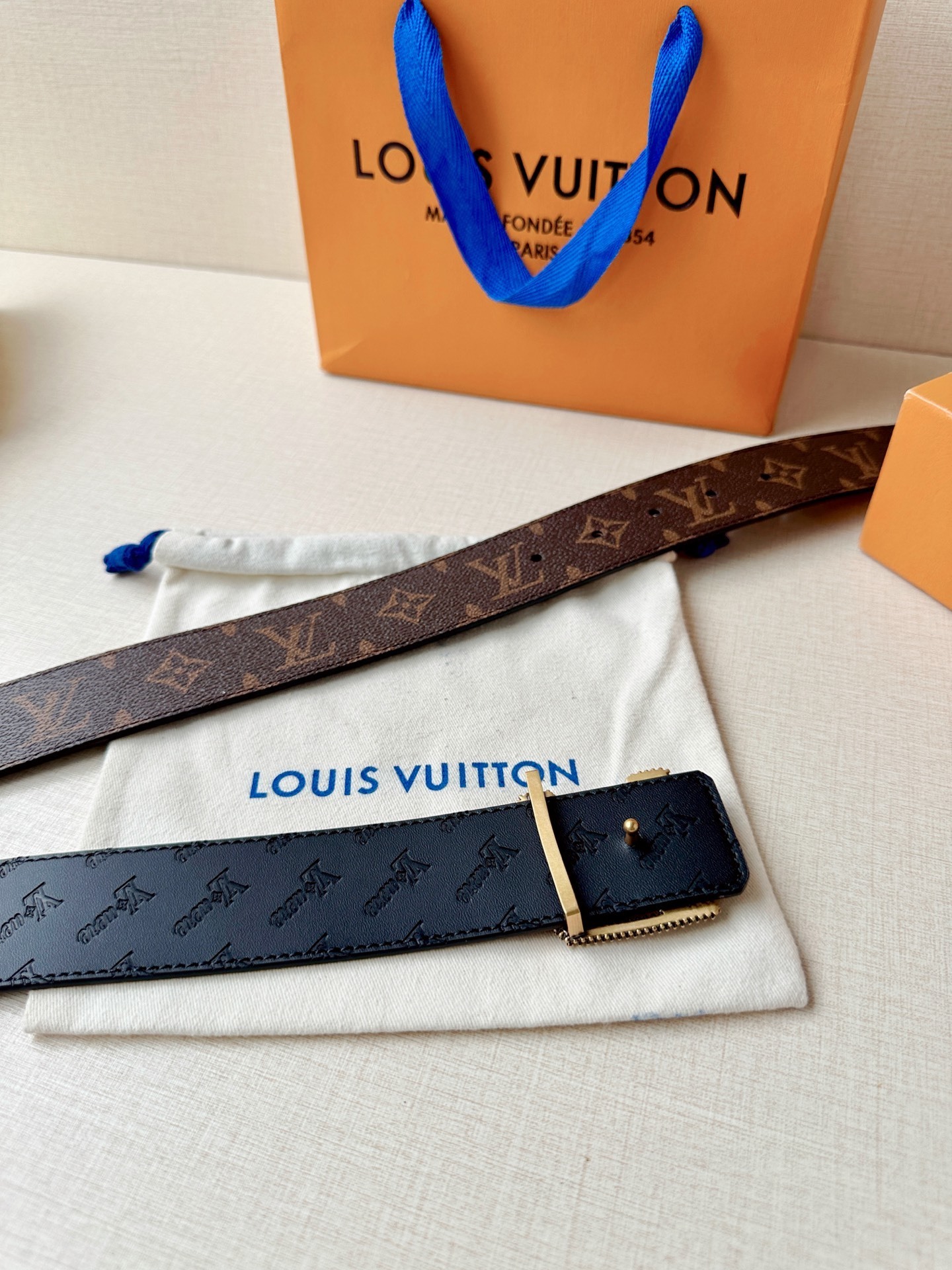 LV Belt brown