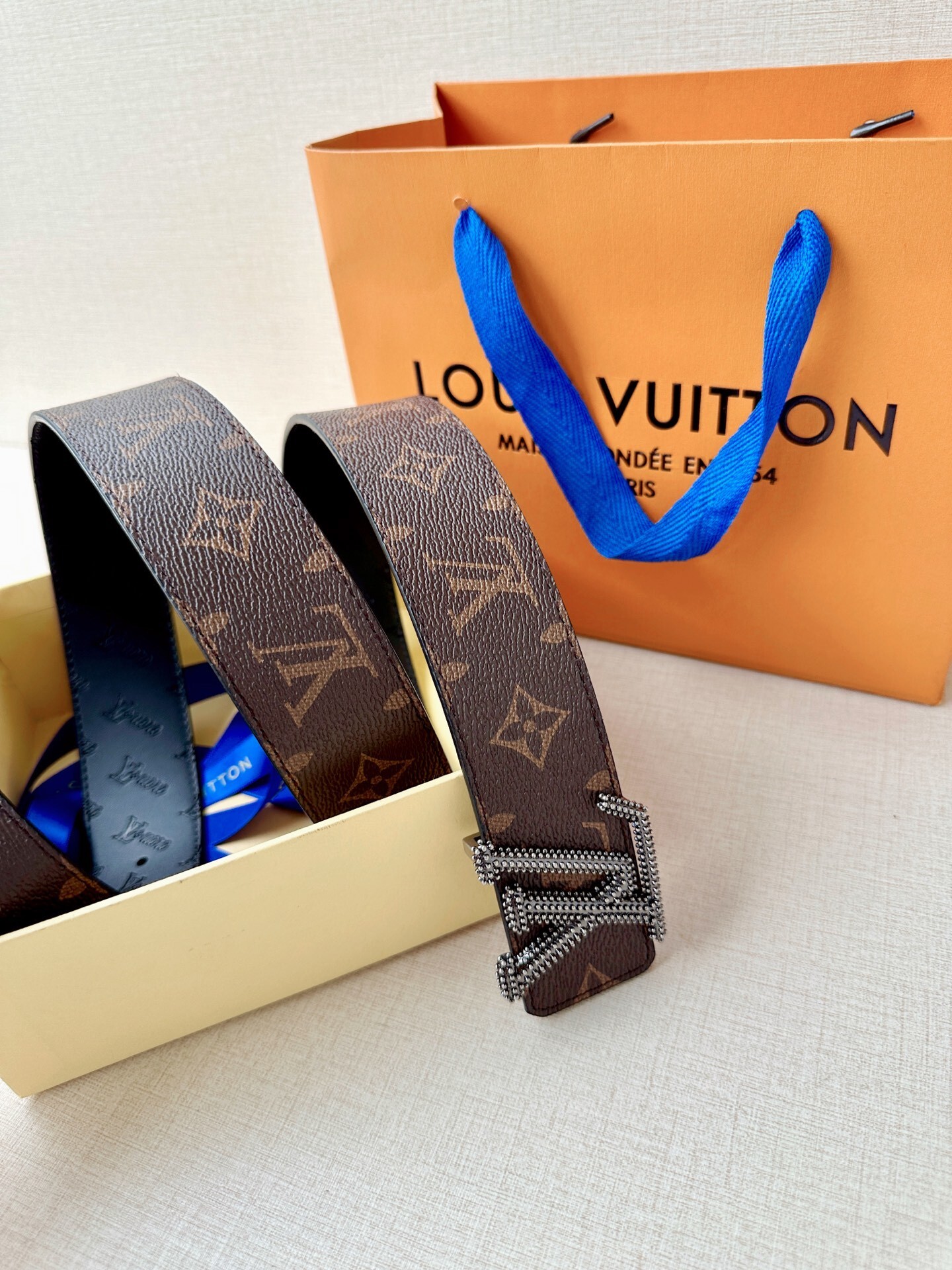 LV Belt brown