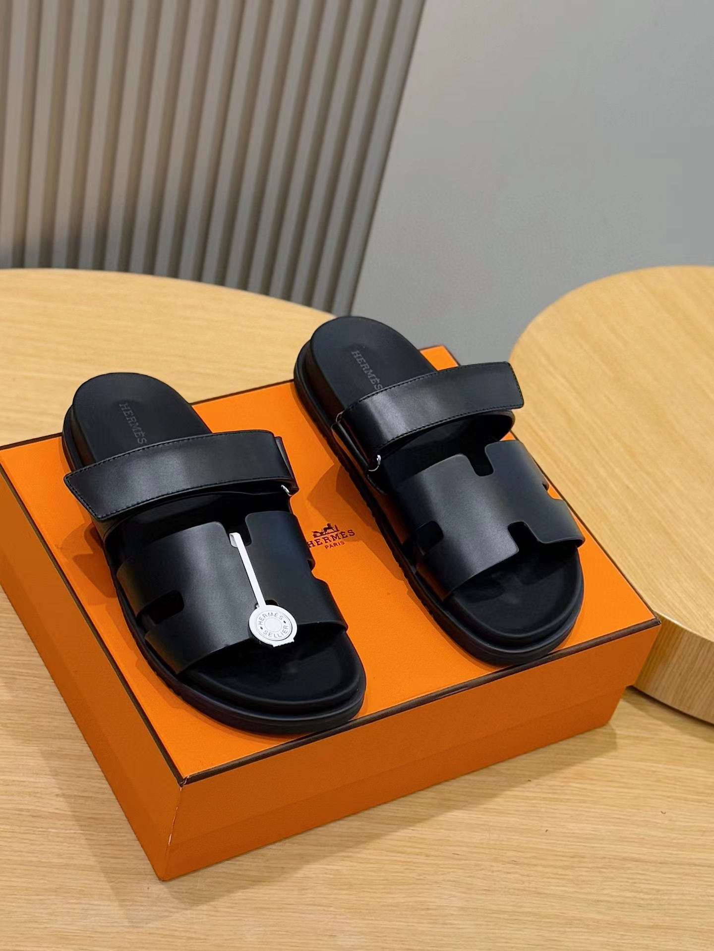 Hermes Calfskin Mens Chypre Sandal black