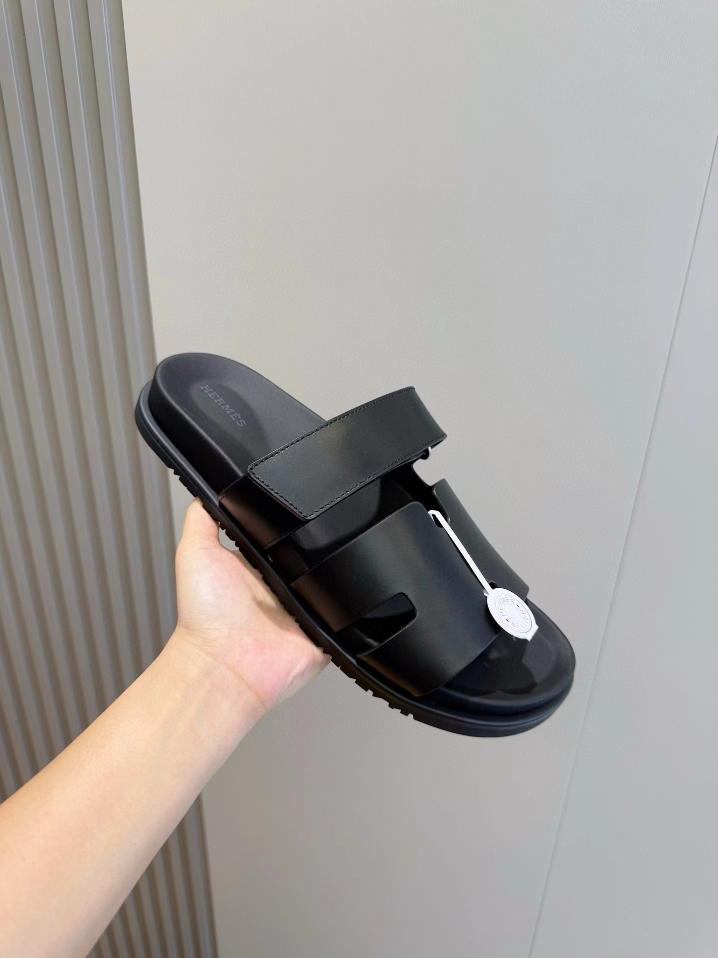 Hermes Calfskin Mens Chypre Sandal black