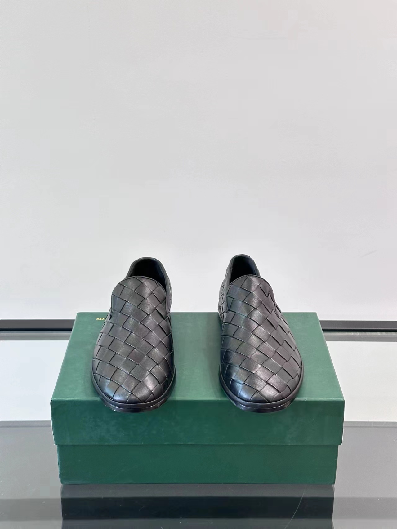 Bottega Veneta Women's Sunday Slipper in Black