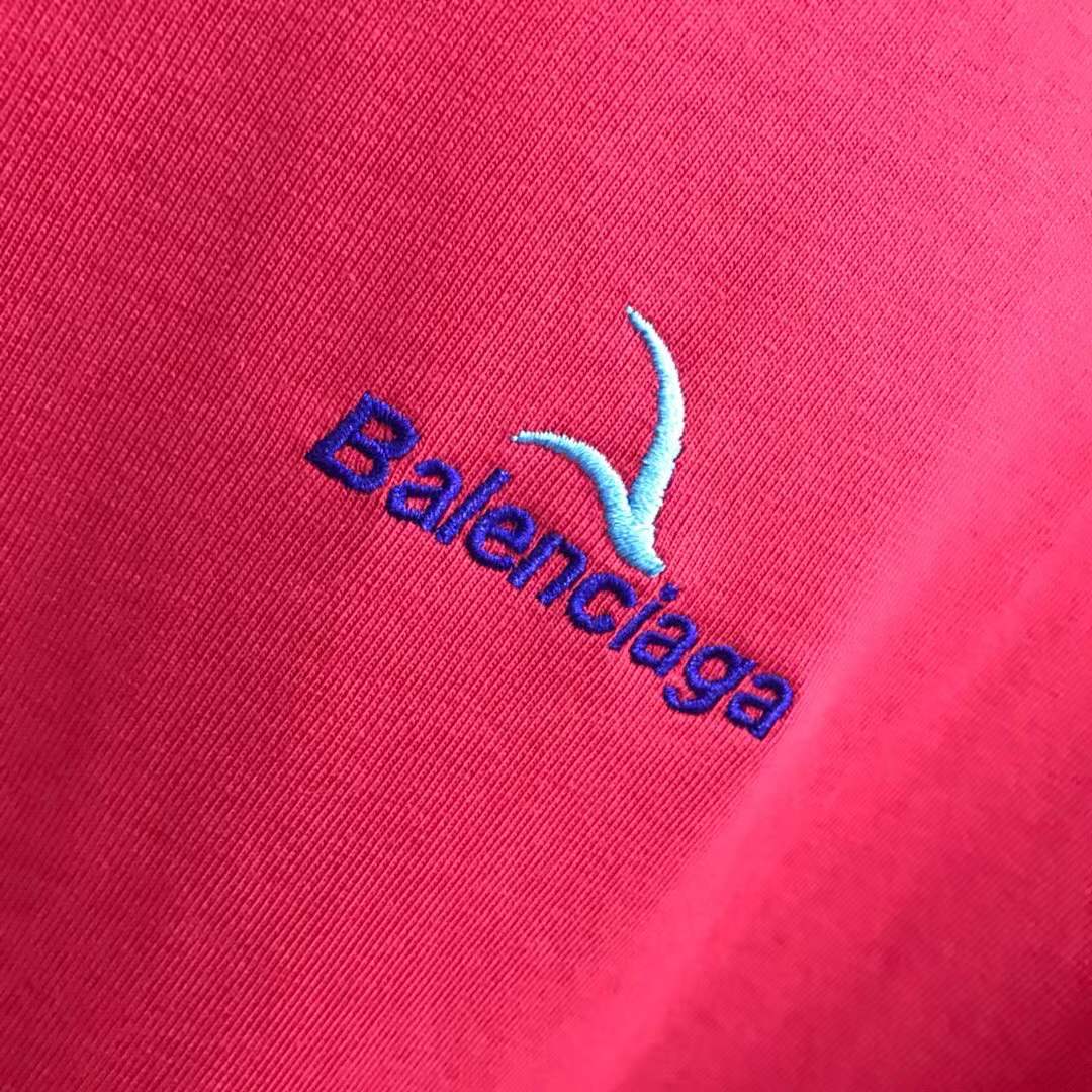 Balenciaga pink crewneck t-shirt