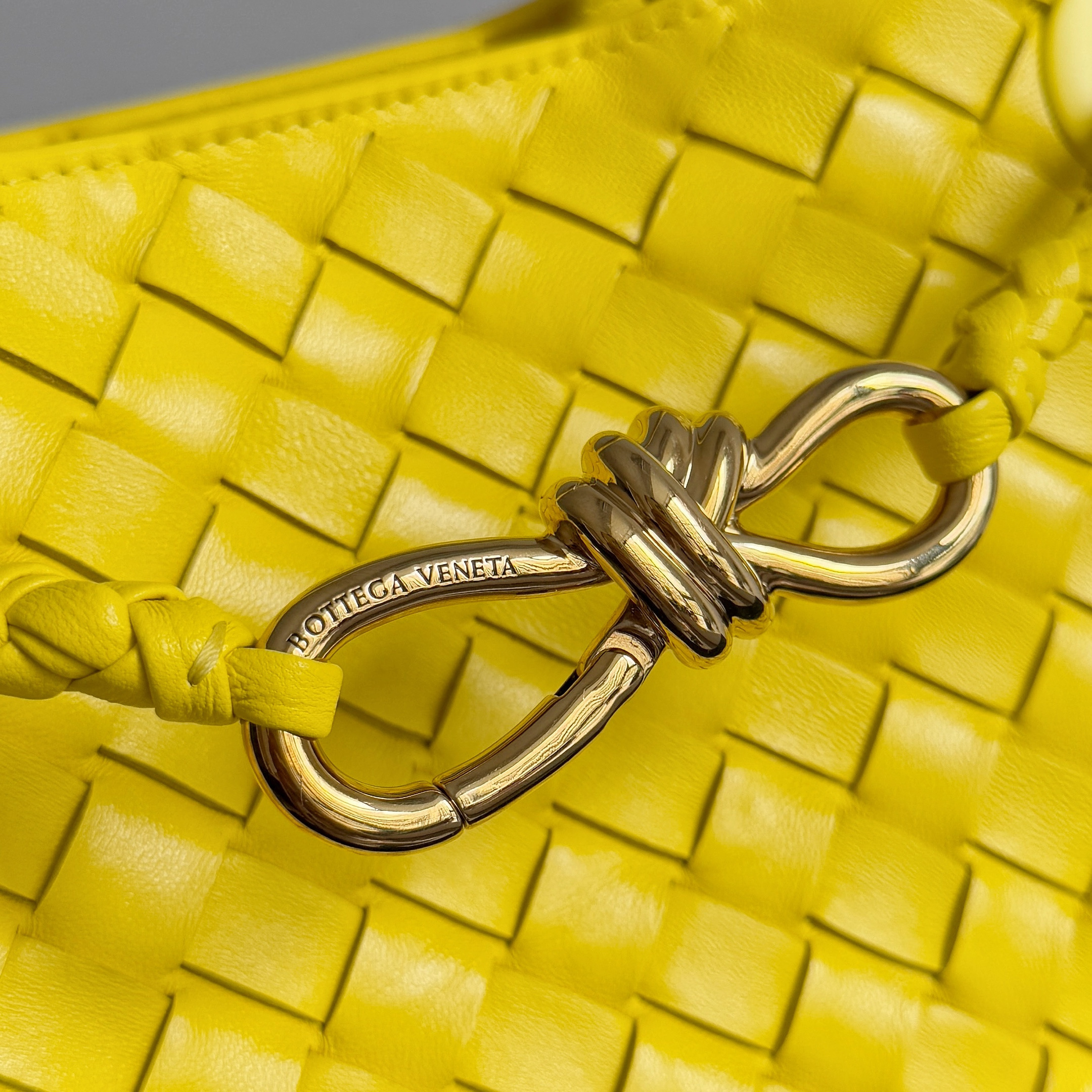 Bottega Veneta Small Andiamo bag crafted in Italy from lamb leather using the signature Intrecciato woven technique