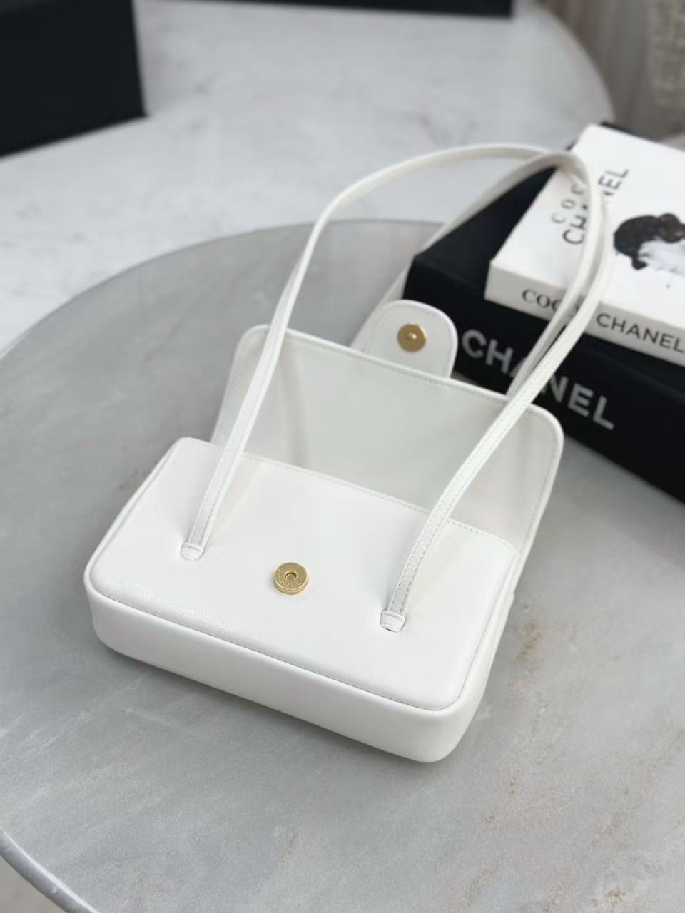 Chanel White Unused Clutch in Grainy Shiny