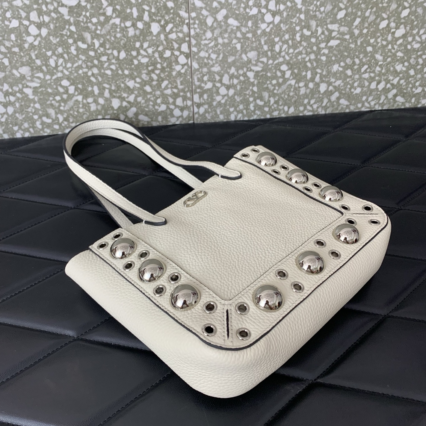 Valentino Garavani Nellcôte mini leather tote bag