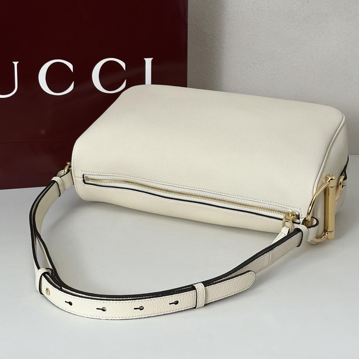 Gucci Half Horsebit Medium Leather Shoulder Bag in white leather